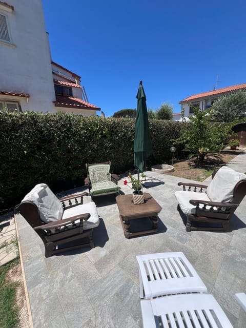 Patio, Garden, Garden view