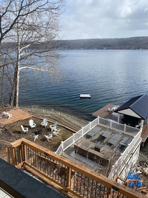 Lake Daze on Keuka Lake Maison in Keuka Lake