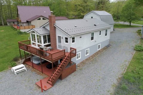 Green Acre on Lamoka Lake- Finger Lakes Region Maison in Keuka Lake