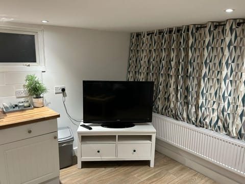 Danton Lodge Apartment in Coventry