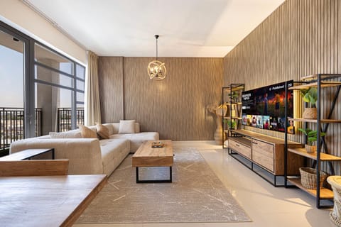 Communal lounge/ TV room, TV and multimedia, Living room, Seating area, Evening entertainment