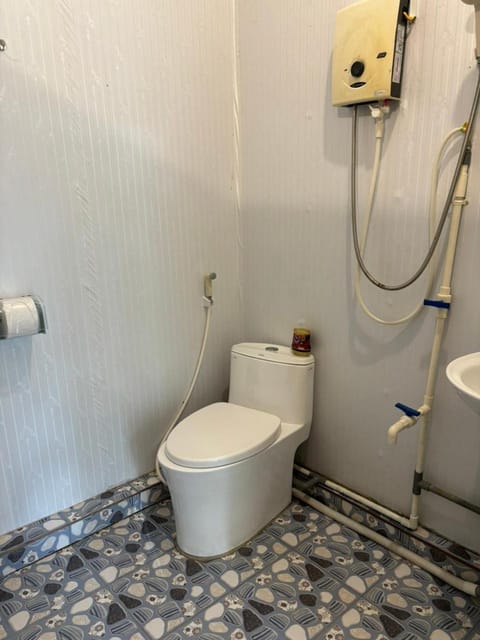 Toilet, Bathroom