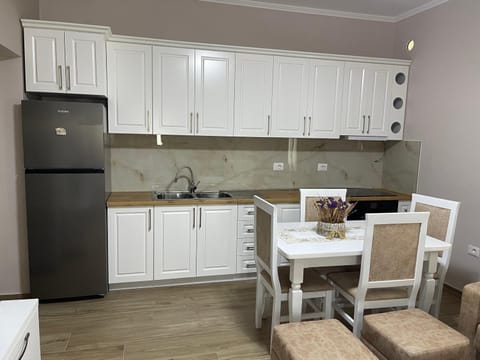 Shoraj Rent House Apartment in Vlorë