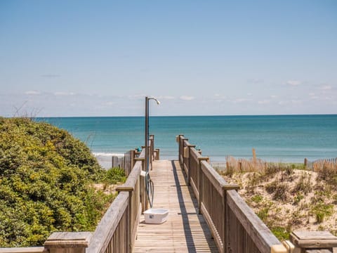 10,000 Reasons House in Surf City