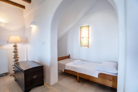 The Faragas luxury retreat house House in Paros, Greece