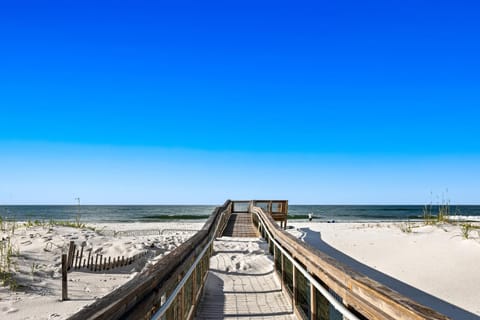 Portofino Island Resort & Spa: Tower 5-909 Apartment in Pensacola Beach