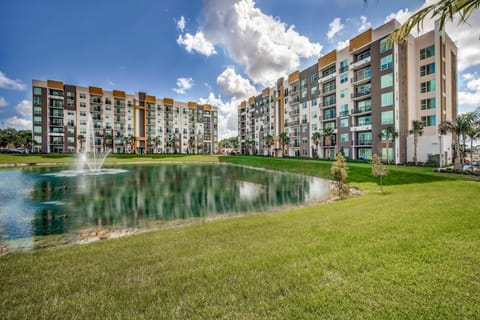 Pomelo Palms #2407 Apartment in Miami Gardens