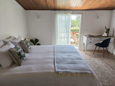 Balcony/Terrace, Photo of the whole room, Bedroom