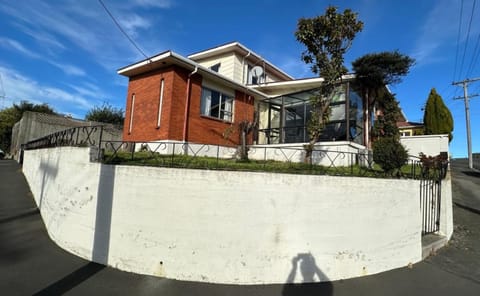 Glenpark Lodge Vacation rental in Dunedin