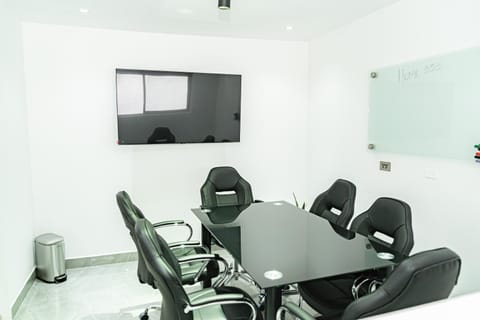 Meeting/conference room