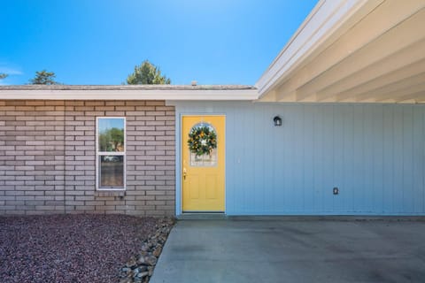 l NEW 3BED 2BTH l 1 min to Veterans Memorial Park l Central Location l Fully Remodeled House Maison in Sierra Vista