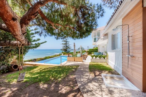 Garden, View (from property/room), Balcony/Terrace, Garden view, Sea view, Swimming pool