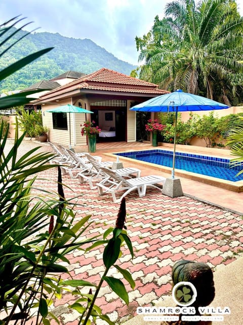 Balcony/Terrace, Swimming pool