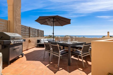 BBQ facilities, Balcony/Terrace, Other, Dining area