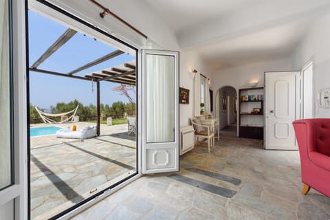 Balcony/Terrace, Pool view