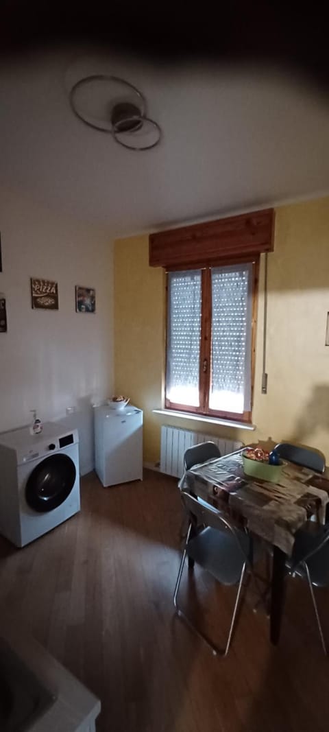 Maruffi 17 zona clinica bilocali Apartment in Piacenza