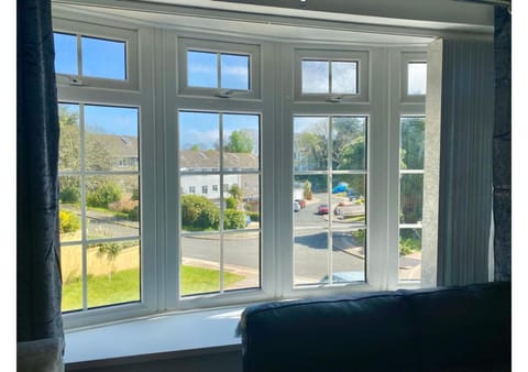 Living room, Garden view