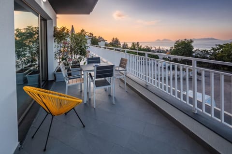 Balcony/Terrace, Sunset