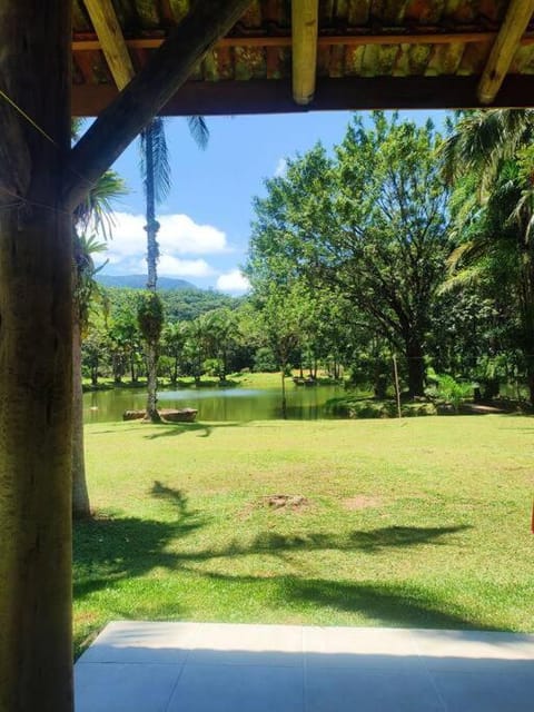 Casa do lago Costão da Serra House in State of Paraná