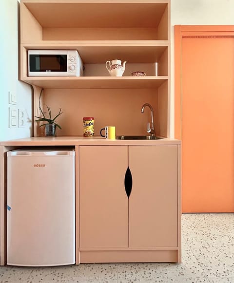 Kitchen or kitchenette, wardrobe