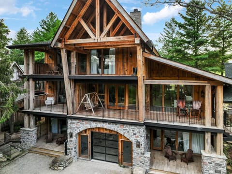 Extraordinary Manor, New Luxury Timber Frame Home Villa in Franklin