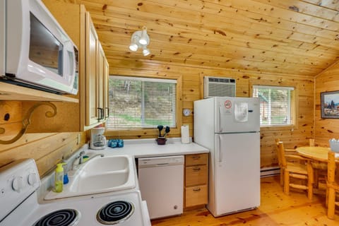 Hike, Ski, ATV and More Deadwood Cabin with Grill House in North Lawrence