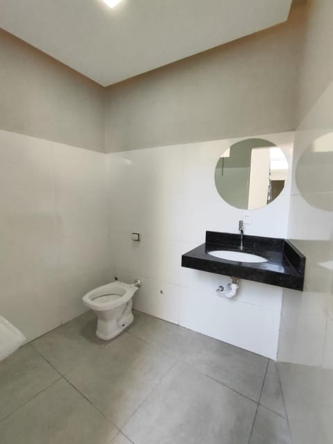 Apart Infinitty Hall disponível para Pernoite em Uberlândia com piscina Apartment in Uberlândia