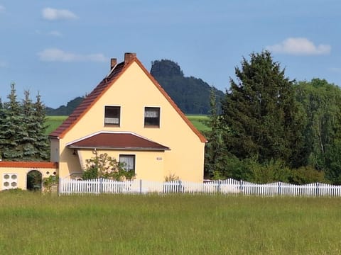 Property building, Natural landscape