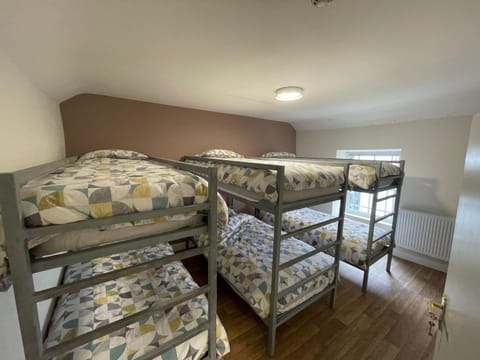 Bed, Photo of the whole room, Bedroom, bunk bed