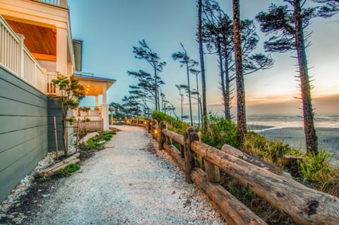 Property building, Natural landscape, View (from property/room)