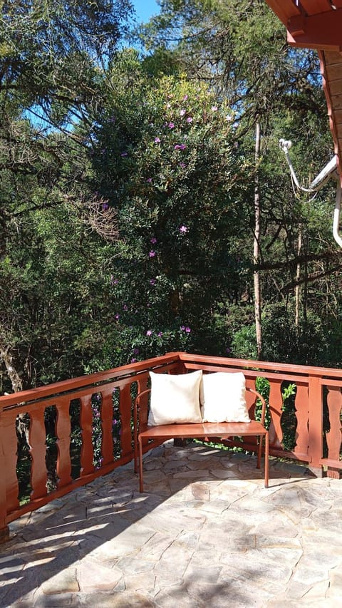 Estalagem Fernandes Bed and Breakfast in Monte Verde