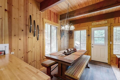 Tranquil Family Cabin House in Incline Village