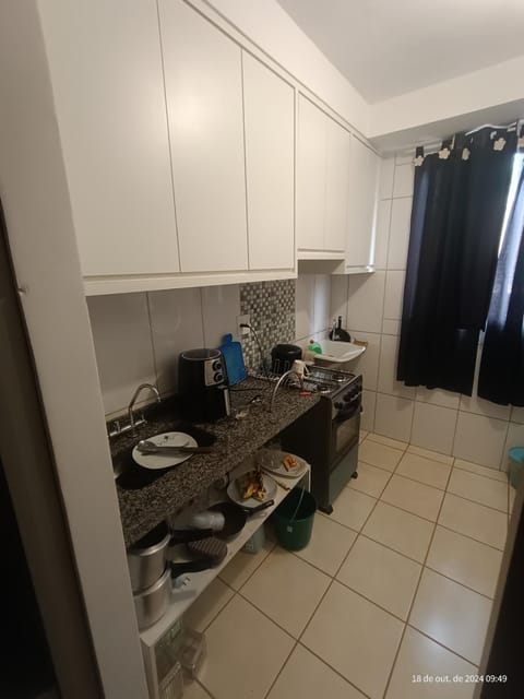 Quarto Privativo em Apto compartilhado Pousada com café da manhã (B&B) in Uberaba