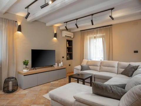 Villa Mala Petra Villa in Istria County