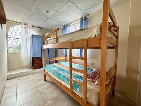 Bed, Photo of the whole room, Bedroom, bunk bed, towels