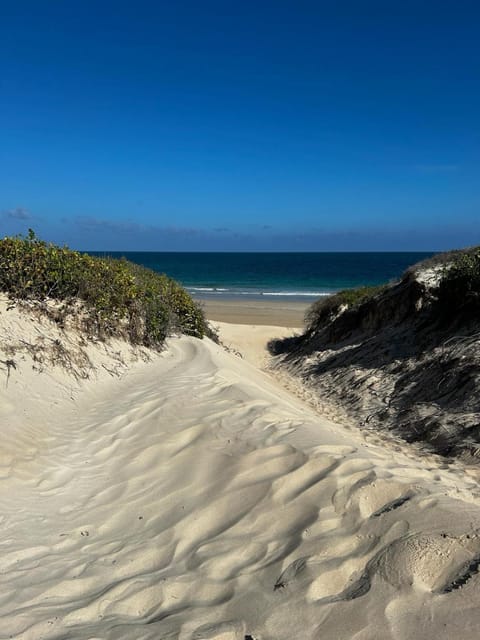 Kiwayu Beach House Terrain de camping /
station de camping-car in Lamu County, Kenya