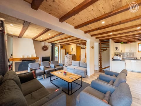 Grand Chalet Familial avec Vue Chalet in Champagny-en-Vanoise