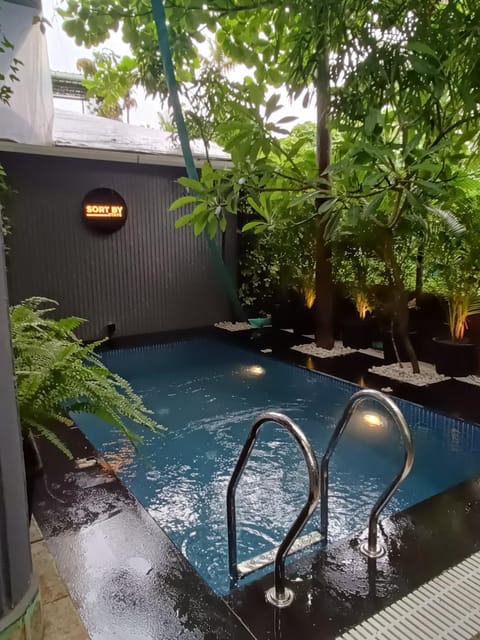 Pool view, Swimming pool