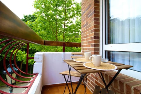 Day, View (from property/room), Balcony/Terrace, Dining area