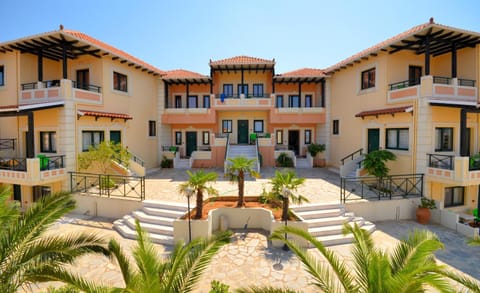 Aloni Suites Apartahotel in Crete