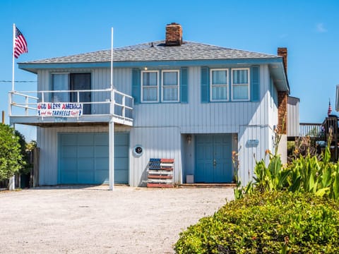 SOB Sweet Ol Bill House in Surf City