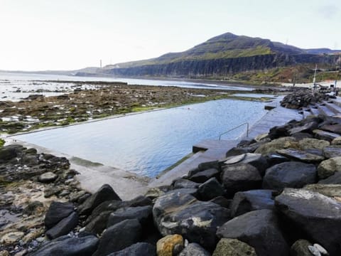 Nearby landmark, Natural landscape