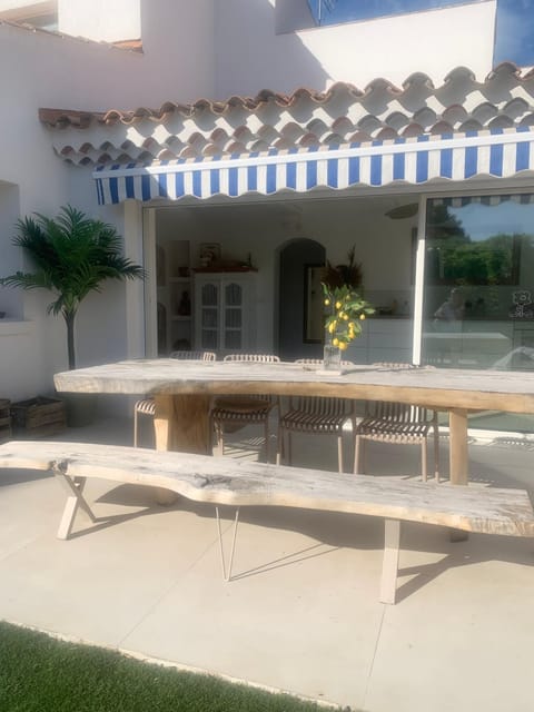 Patio, Balcony/Terrace