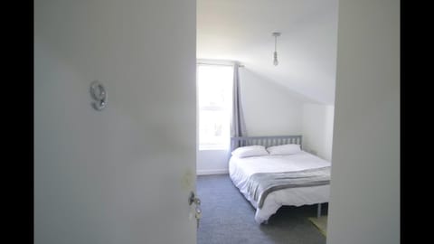 Cosy & Modern 1 Bed Studio Apart-Hotel Apartment hotel in Royal Leamington Spa