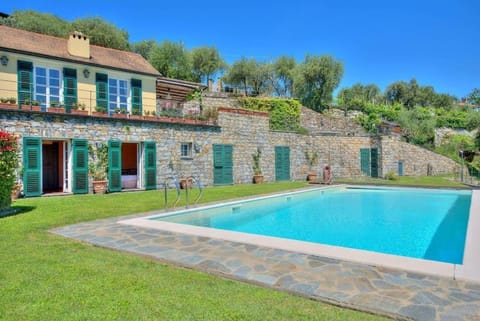 Villa Costa dei Gelsomini - Sea view, Private Pool Villa in Rapallo