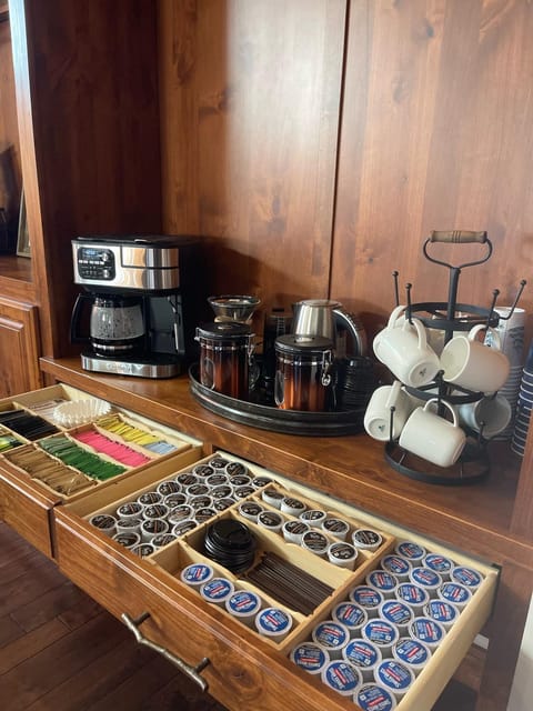 Coffee/tea facilities