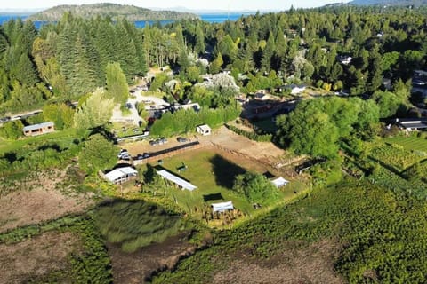 Casa Lago y Montaña House in San Carlos Bariloche