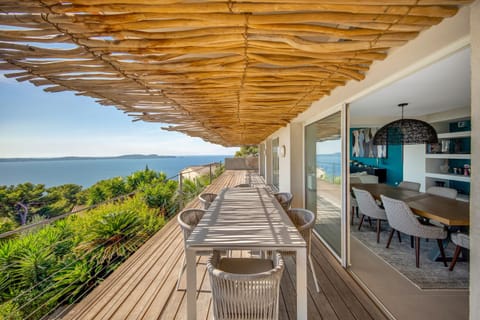 Patio, Garden view, Sea view