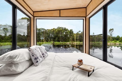 Banksia -designer Tiny Home W Stunning Dam Views House in Barrengarry