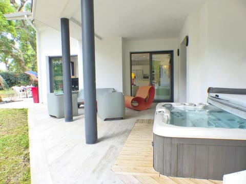 Villa les chardonnerets entre Lac et Océan pour 10-12 personnes Villa in Hossegor